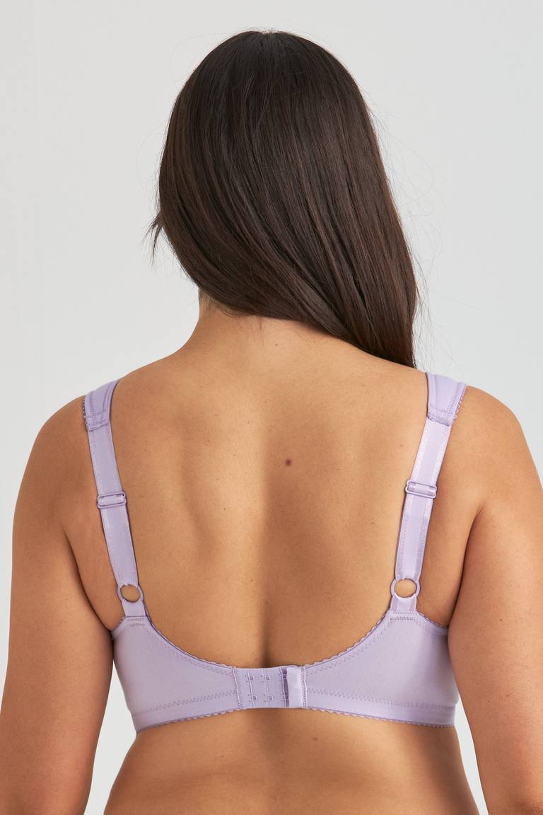 Triumph - Confezione da 4 pezzi (75A-115F) 💝 Reggiseno in pizzo