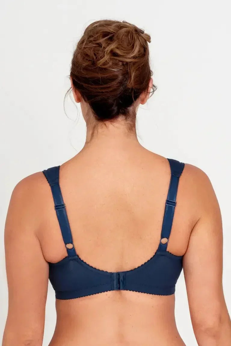 Triumph - Confezione da 4 pezzi (75A-115F) 💝 Reggiseno in pizzo