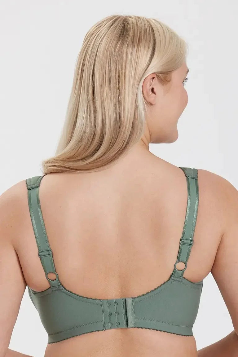 Triumph - Confezione da 4 pezzi (75A-115F) 💝 Reggiseno in pizzo